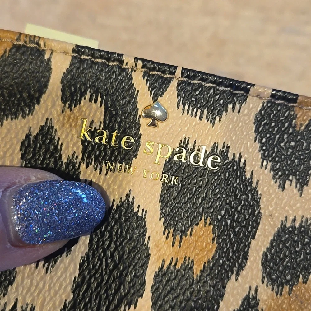 Kate Spade Schuyler Leopard Print Small Slim Card Holder - Picture 2 of 5